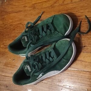 Puma shoes size 5c